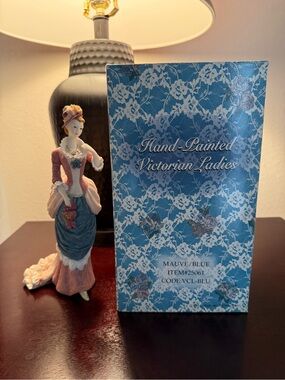 Source Unknown Hand-Painted Victorian Lady Figurine - Mauve, Blue